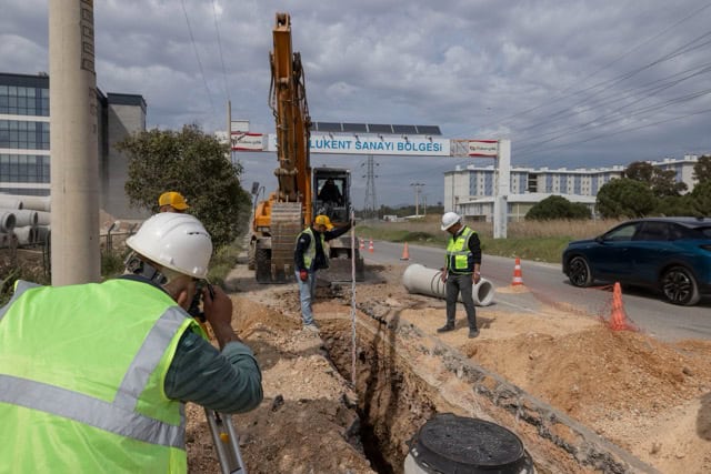 İZSU’dan 8 ilçeye dev yatırım