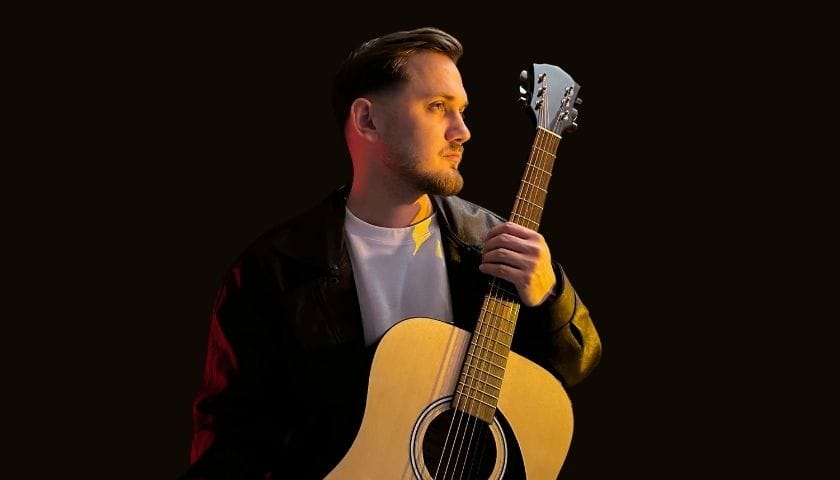 Erdem Yıldırım, yeni teklisi ile dinleyicilerine kalpten bir selam gönderiyor