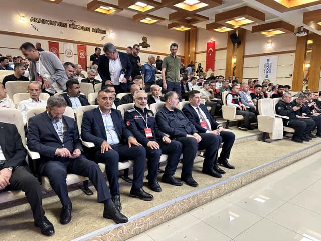 81 ilin itfaiyecileri Malatya’da toplandı