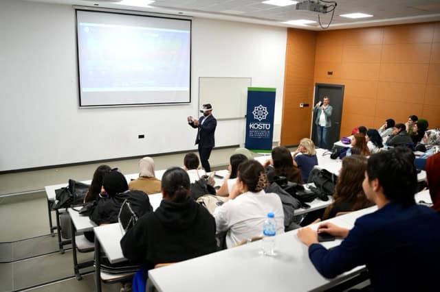 Kocaeli Sağlık ve Teknoloji Üniversitesi, yapay zekâ ve yeni nesil teknolojilerin psikoterapi süreçlerine entegrasyonu konusunda öncü adımlar atmaya devam ediyor