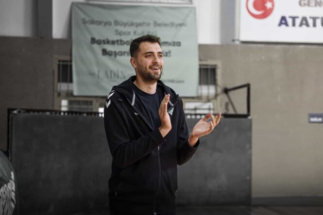 Sakarya Büyükşehir Basketbol Takımı, Play-Off Çeyrek Finali İçin Hazırlıklarını Tamamlıyor