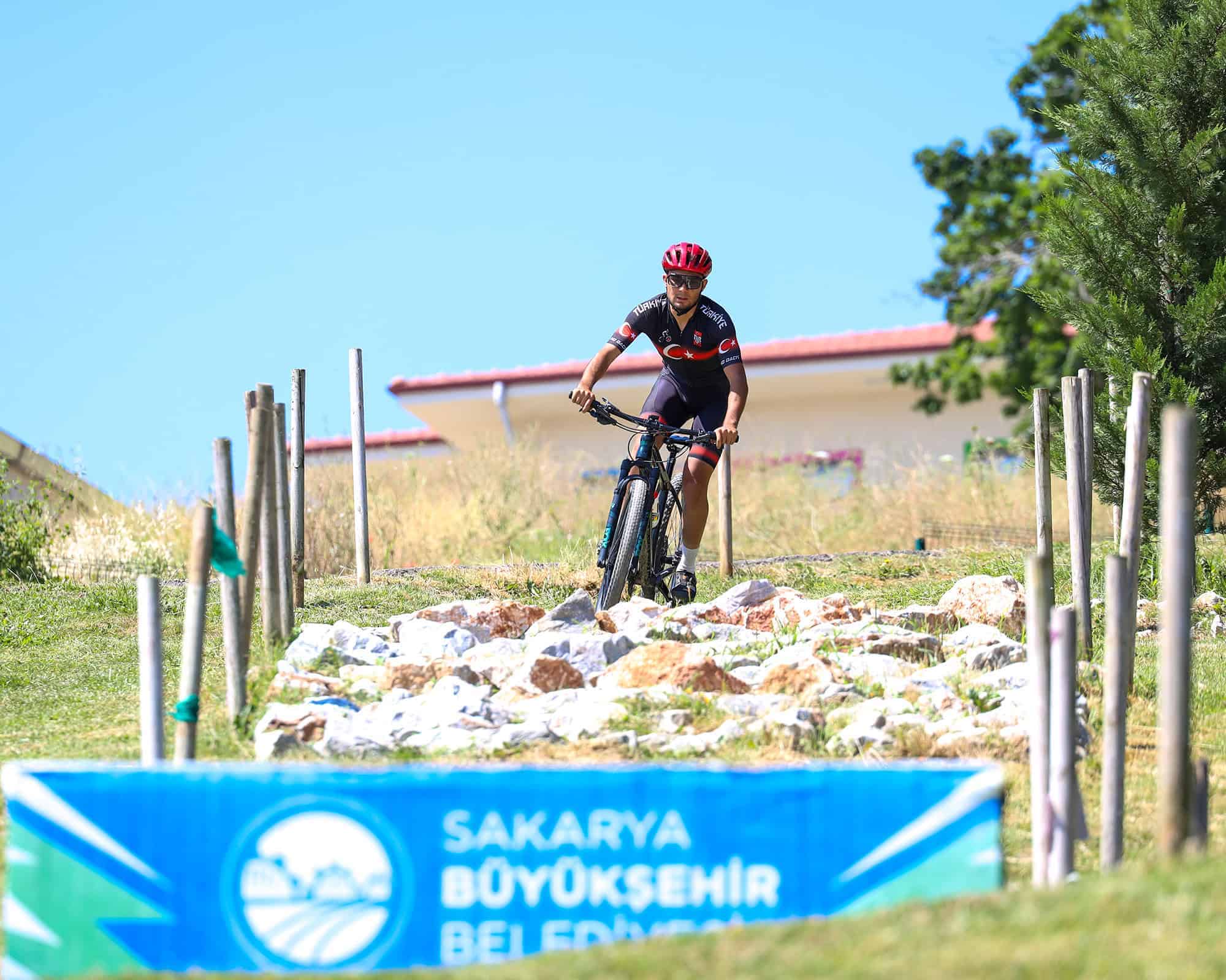 Ayçiçeği Bisiklet Vadisi’nde Milli Takım Seçmeleri ve Şampiyona Hazırlıkları Sürüyor